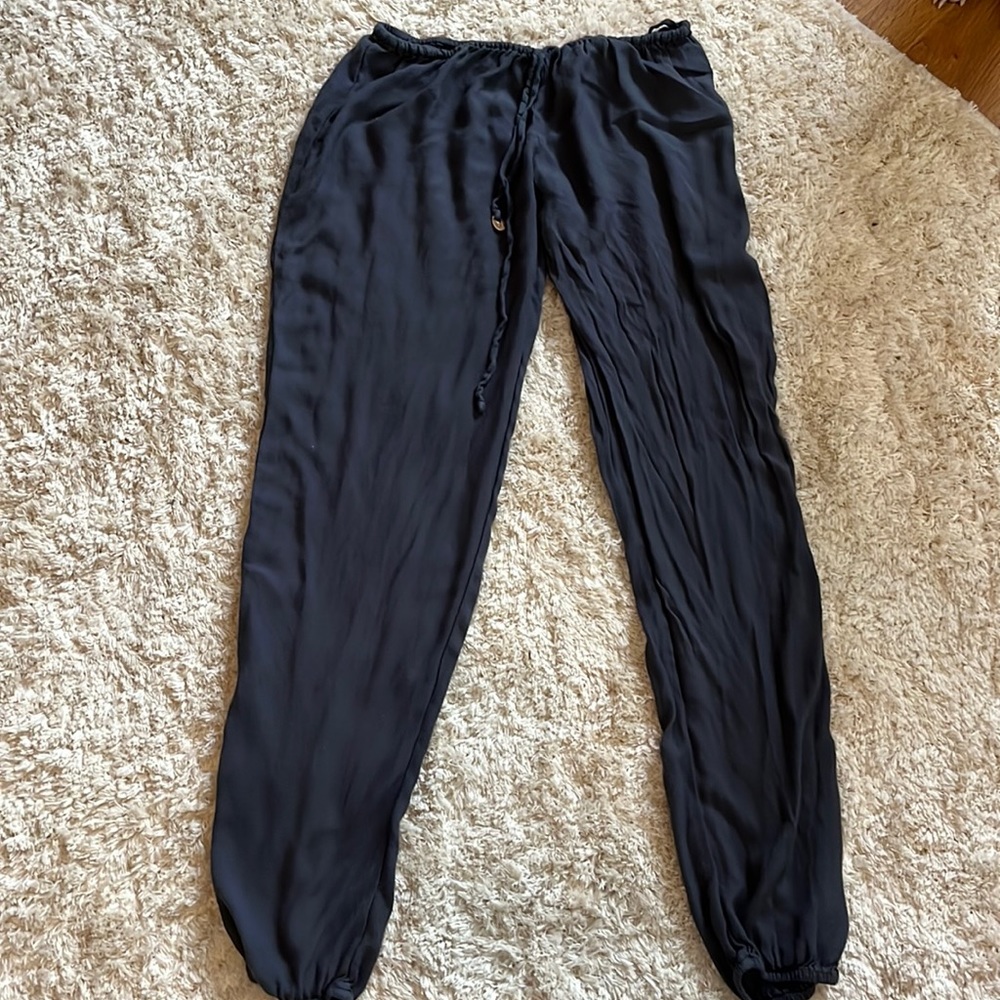 Indah pant